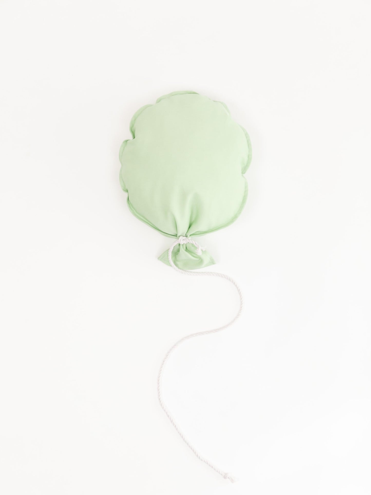 Kinderzimmer Wanddeko 'Stoff-Luftballon' Seafoam handmade