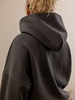 Oversized Hoodie mit Kapuze und Kängurutasche