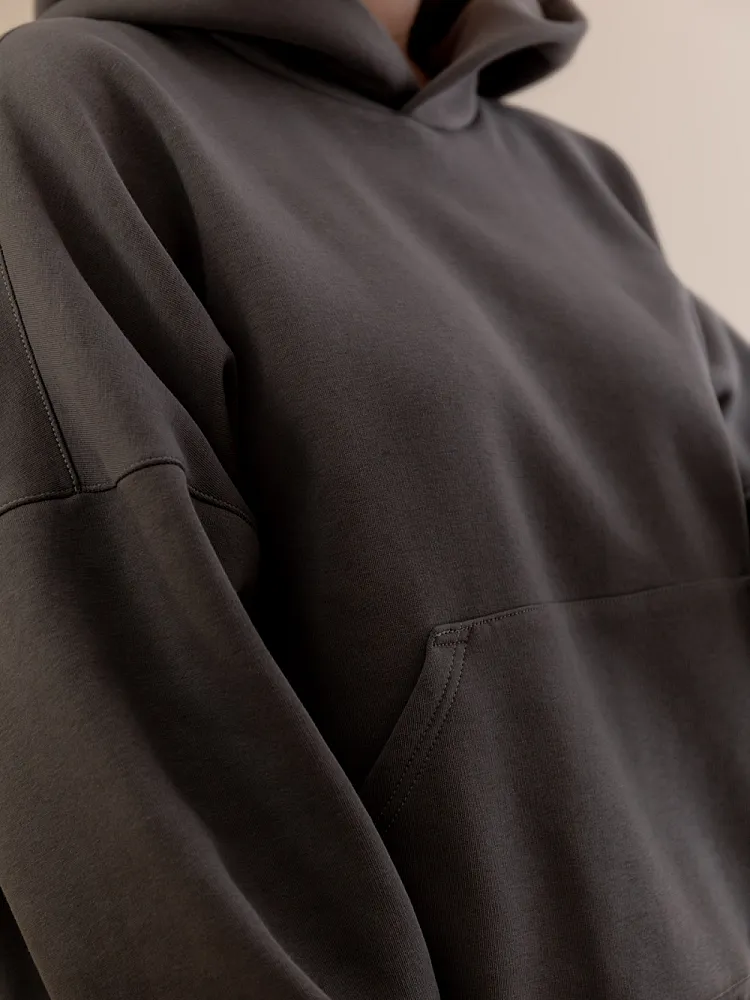Oversized Hoodie mit Kapuze und Kängurutasche