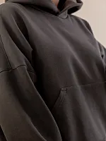 Oversized Hoodie mit Kapuze und Kängurutasche