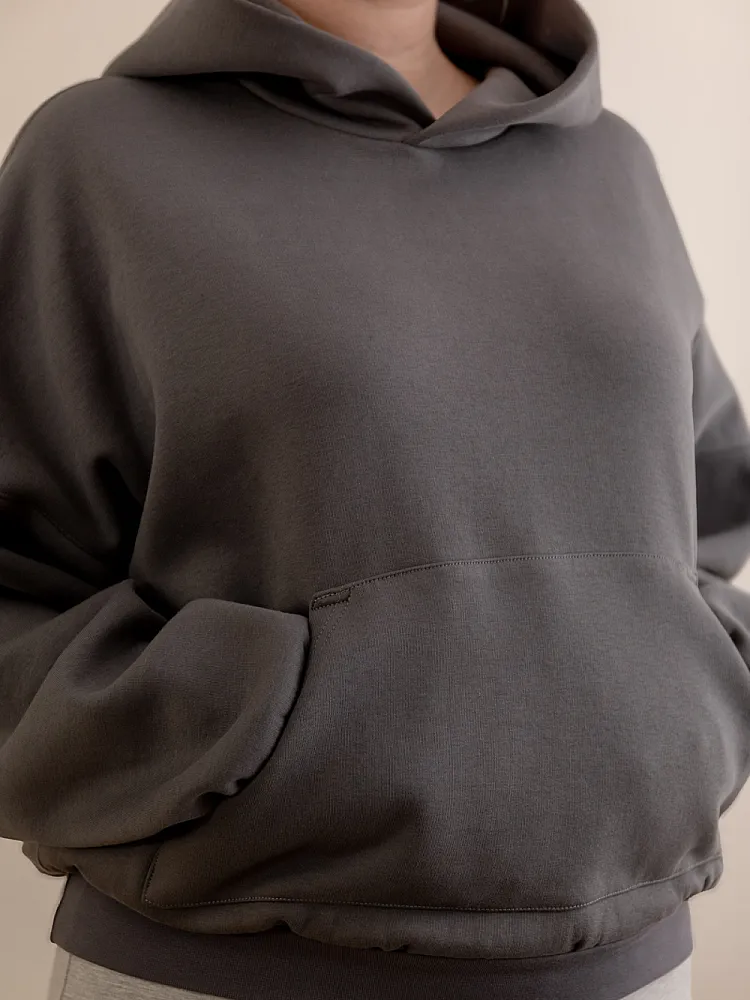 Oversized Hoodie mit Kapuze und Kängurutasche