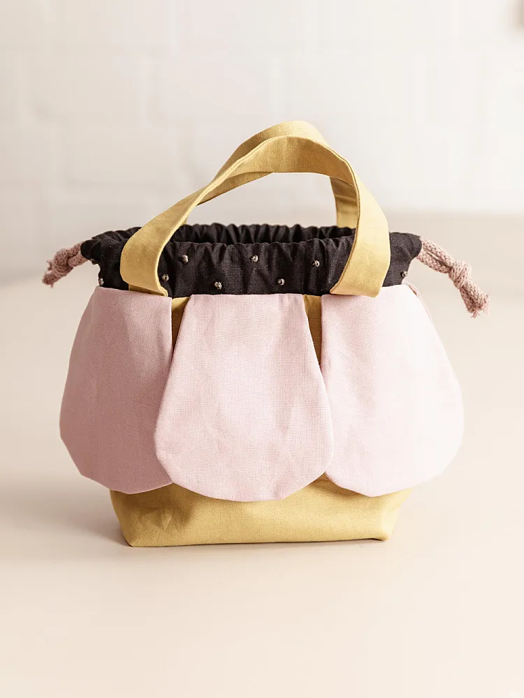 Anemone Bag with Drawstring