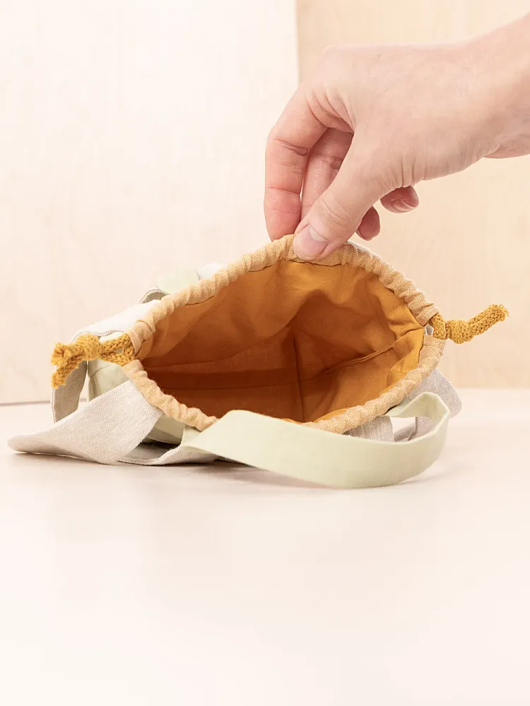 Daisy Bag with Drawstring